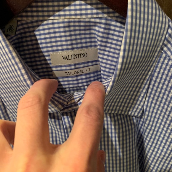 Brand new Valentino shirt - Picture 2 of 6